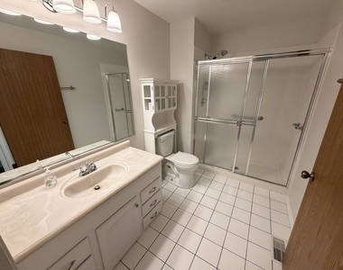 2858 Meadow Lane - Photo Thumbnail 18