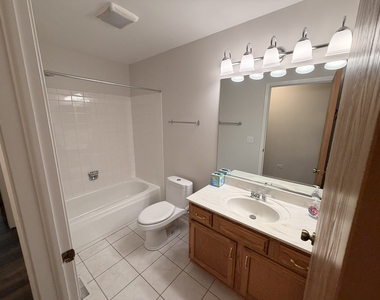 2858 Meadow Lane - Photo Thumbnail 11