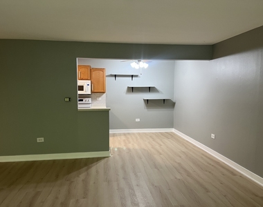 7425 Brookdale Drive - Photo Thumbnail 3
