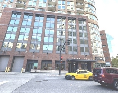 600 N Kingsbury Street - Photo Thumbnail 1