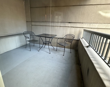 345 N Lasalle Street - Photo Thumbnail 9