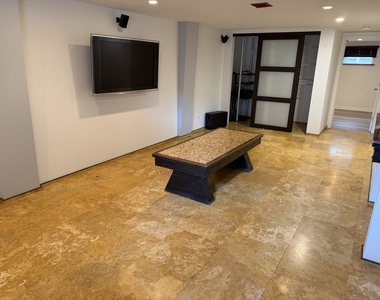4205 N Newland Avenue - Photo Thumbnail 20