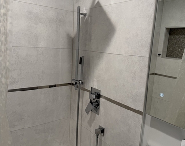 4205 N Newland Avenue - Photo Thumbnail 12