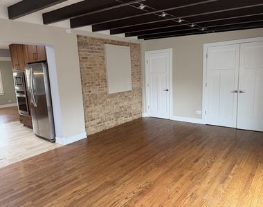 4205 N Newland Avenue - Photo Thumbnail 17