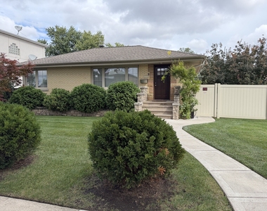 4205 N Newland Avenue - Photo Thumbnail 1