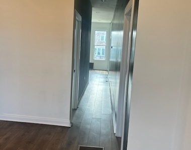4040 W Carroll Avenue - Photo Thumbnail 12