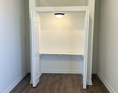 4040 W Carroll Avenue - Photo Thumbnail 8