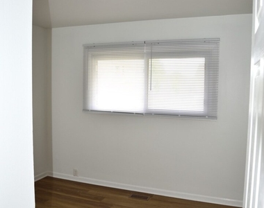 713 Cascade Avenue - Photo Thumbnail 6