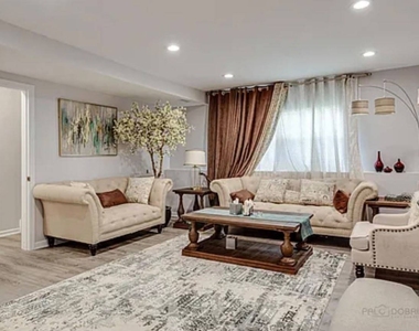 4625 Huntington Boulevard - Photo Thumbnail 3