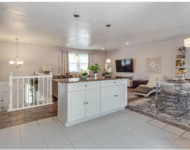 4625 Huntington Boulevard - Photo Thumbnail 12