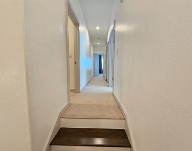 2900 Hamilton Street - Photo Thumbnail 11