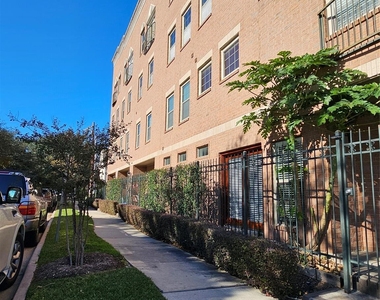 2900 Hamilton Street - Photo Thumbnail 21