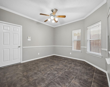 1334 Ella Place - Photo Thumbnail 14
