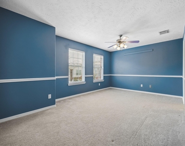 1334 Ella Place - Photo Thumbnail 27