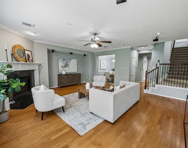 1334 Ella Place - Photo Thumbnail 11