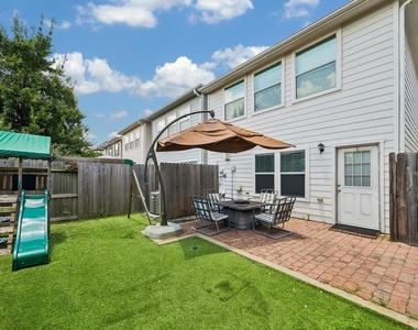 1334 Ella Place - Photo Thumbnail 33