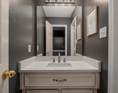 1711 Redwing Haven Drive - Photo Thumbnail 17