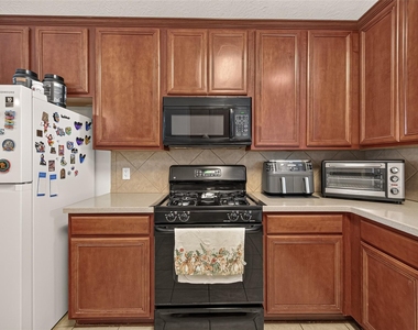 26910 Kingston Glen Lane - Photo Thumbnail 15