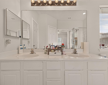 26910 Kingston Glen Lane - Photo Thumbnail 24