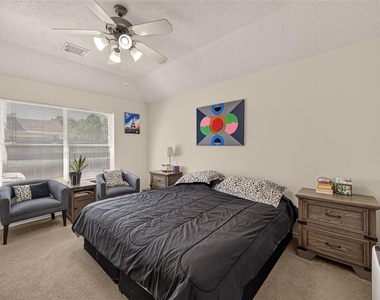 26910 Kingston Glen Lane - Photo Thumbnail 22