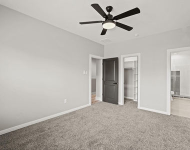 2113 Saint Charles Street - Photo Thumbnail 10