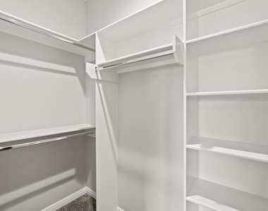 2113 Saint Charles Street - Photo Thumbnail 11