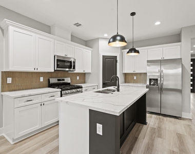 2113 Saint Charles Street - Photo Thumbnail 17