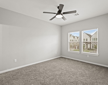 2113 Saint Charles Street - Photo Thumbnail 9