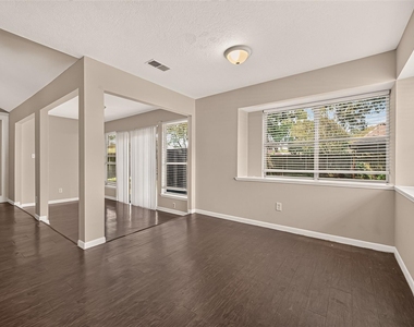 6423 Crakston Street - Photo Thumbnail 29