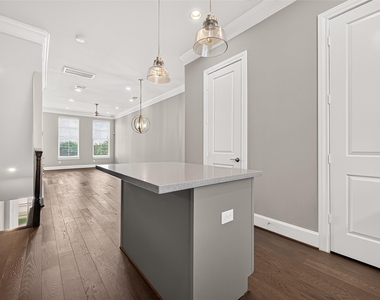 9656 Knight Road - Photo Thumbnail 16