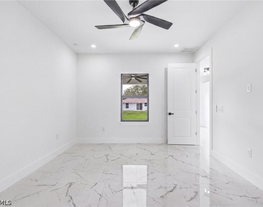3602 57th Street W - Photo Thumbnail 15