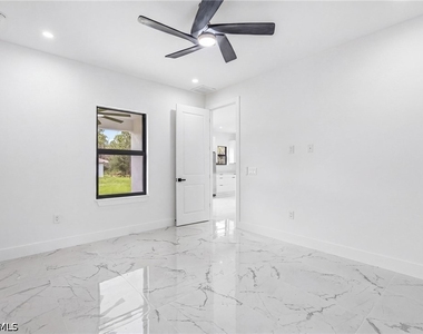 1603 Pine Avenue - Photo Thumbnail 16