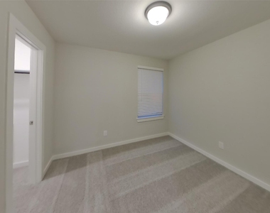 22635 Terrazzo Drive - Photo Thumbnail 12