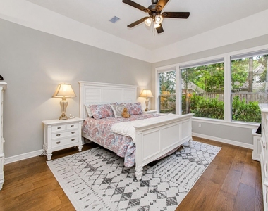110 Capstone Circle - Photo Thumbnail 16