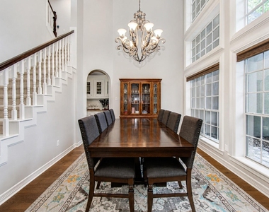 110 Capstone Circle - Photo Thumbnail 3