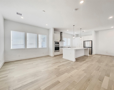 7711 Westside Villas Lane - Photo Thumbnail 19
