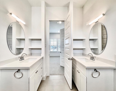 7711 Westside Villas Lane - Photo Thumbnail 23