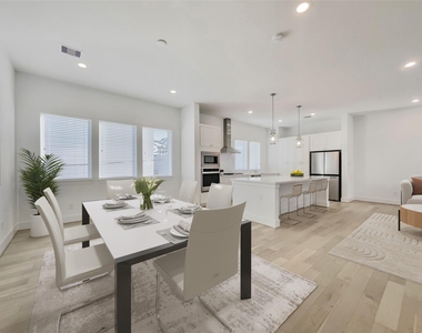 7711 Westside Villas Lane - Photo Thumbnail 1