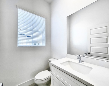 7711 Westside Villas Lane - Photo Thumbnail 20