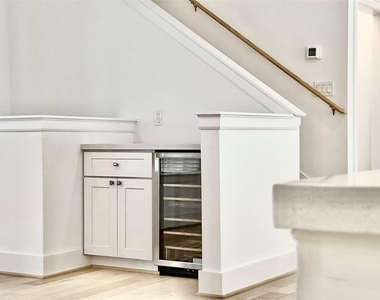 7711 Westside Villas Lane - Photo Thumbnail 10
