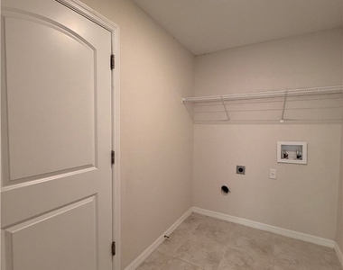 318 Nw 20th Street - Photo Thumbnail 11