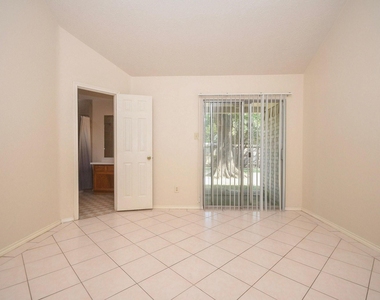 22518 Rangeview Drive - Photo Thumbnail 7