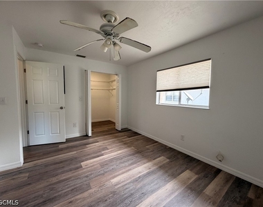 13426 Pine Needle Lane - Photo Thumbnail 10