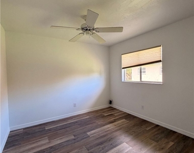 13426 Pine Needle Lane - Photo Thumbnail 11