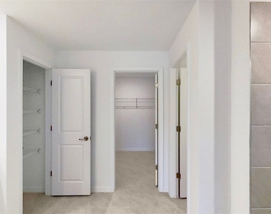 836 Durden Parkway - Photo Thumbnail 9