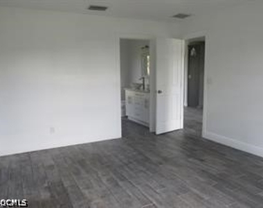 1318 Sw 9th Avenue - Photo Thumbnail 18