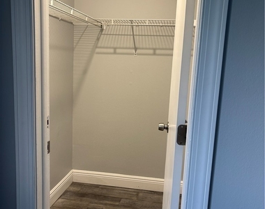 1318 Sw 9th Avenue - Photo Thumbnail 17