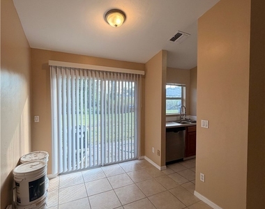 143 Meadow Road - Photo Thumbnail 11