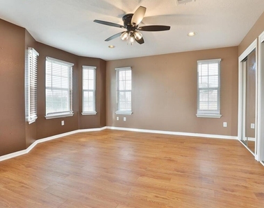 9042 Mcgallion Road - Photo Thumbnail 10