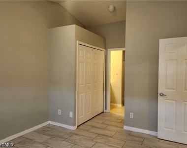 4527 19th Street Sw - Photo Thumbnail 7